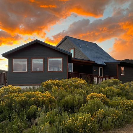 Modern Mountain-View Angel Fire Cabin With Hot Tub! Villa Exterior photo